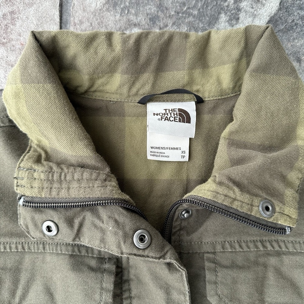 The North Face‎ Women's Size XS Field Jacket Army Green Stretch Utility Pockets - Picture 3 of 8
